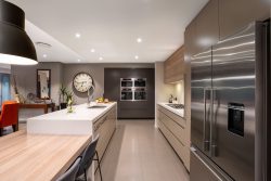 21 Twin Creeks Dr, Luddenham NSW 2745, Australia