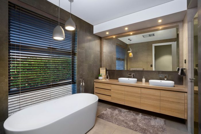 21 Twin Creeks Dr, Luddenham NSW 2745, Australia