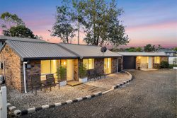 4 Duncan St, Redbank Plains QLD 4301, Australia