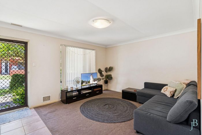 Unit 5/32 Victoria St, Redcliffe WA 6104, Australia