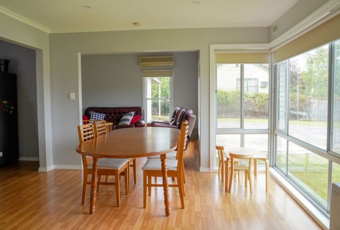 12 Westacott St, Hamilton VIC 3300, Australia