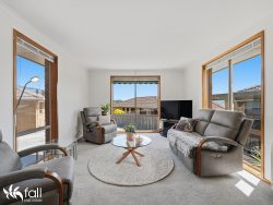 Unit 2/2 Whitbread Ct, Glenorchy TAS 7010, Australia