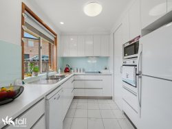 Unit 2/2 Whitbread Ct, Glenorchy TAS 7010, Australia