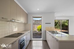 Unit 2/3A Darri St, Mornington TAS 7018, Australia