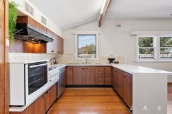 65A Saltley St, South Kingsville VIC 3015, Australia