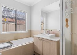 5 Anneke Way, Winter Valley VIC 3358, Australia