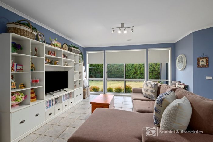 69 Avondale Dr, Wodonga VIC 3690, Australia