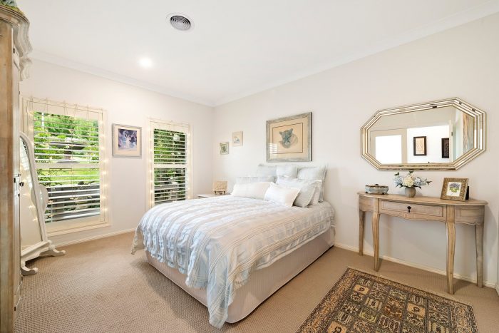 7 Barton Cl, Mittagong NSW 2575, Australia