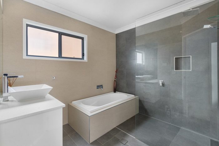 2/40 Bob Barnard Dr, Tugun QLD 4224, Australia