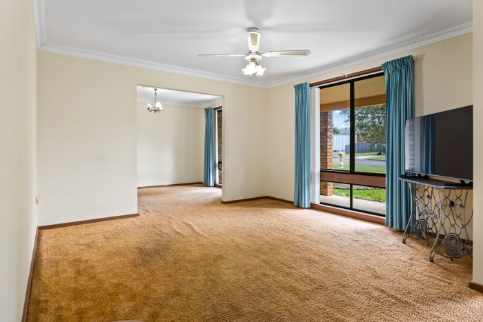2 Cedar Cl, Taree NSW 2430, Australia