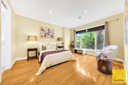 10 Cityview Cres, Tarneit VIC 3029, Australia