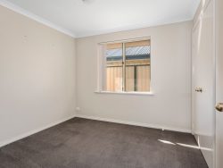25 Cotter St N, Hannans WA 6430, Australia
