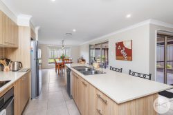 14 Curlew Cv, Salamander Bay NSW 2317, Australia
