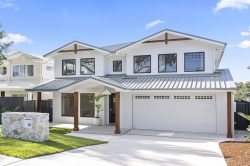 38 Currawong Rd, Berowra Heights NSW 2082, Australia