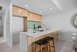 Unit 5/8 Dale St, Mount Nasura WA 6112, Australia