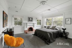 2 Daracombe Ave, Kew VIC 3101, Australia