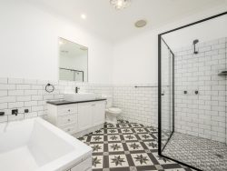 6 Gloucester Cres, Shepparton VIC 3630, Australia