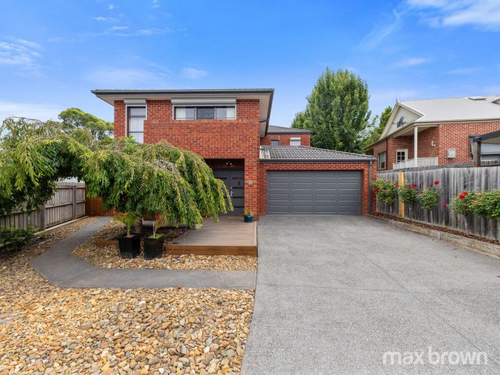 12 One Tree Ln, Montrose VIC 3765, Australia