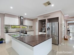 12 One Tree Ln, Montrose VIC 3765, Australia