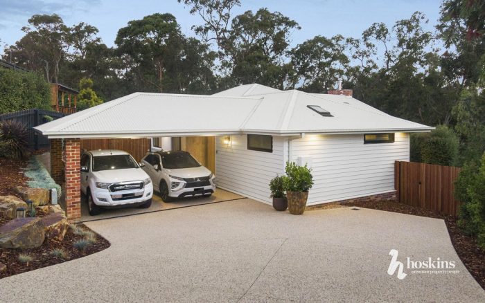 17 Greengable Ct, Croydon Hills VIC 3136, Australia
