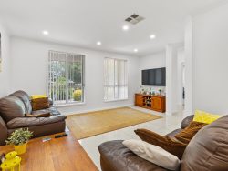 3 Gumnut Rd, Seaford Rise SA 5169, Australia