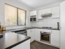Unit 15/396 Hay St, Somerville WA 6430, Australia