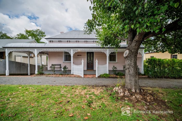 68 High St, Beechworth VIC 3747, Australia