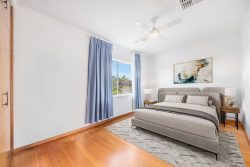 5 Highbar St, Karabar NSW 2620, Australia