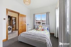 11 Hilltop Ave, Devonport TAS 7310, Australia