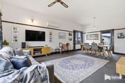 11 Hilltop Ave, Devonport TAS 7310, Australia