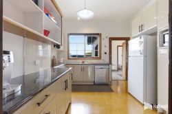 11 Hilltop Ave, Devonport TAS 7310, Australia