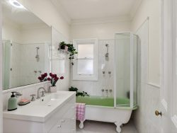 21 Fitzgibbons Ln, Illowa VIC 3282, Australia