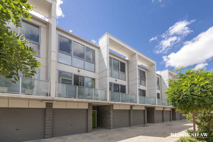 Unit 10/815 Horse Park Dr, Amaroo ACT 2914, Australia