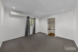 32 Lawrence St, North Ipswich QLD 4305, Australia