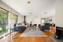 1 Potts Pl, Farrer ACT 2607, Australia