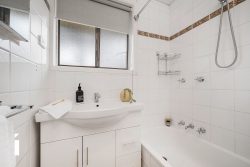 1 Potts Pl, Farrer ACT 2607, Australia