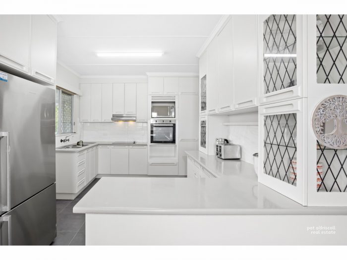 252 Rockonia Rd, Koongal QLD 4701, Australia