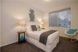 39 Karingal Dr, Frankston VIC 3199, Australia