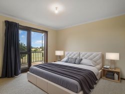 Unit 3/25 Kennedy St, Hamilton VIC 3300, Australia
