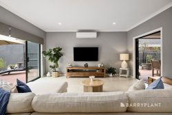24 Leon Ave, Rosebud VIC 3939, Australia