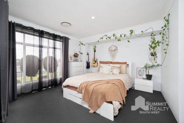 18 Libra Way, Australind WA 6233, Australia