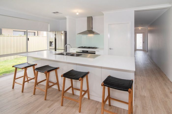 10 Chicago Wy, Dunsborough WA 6281, Australia