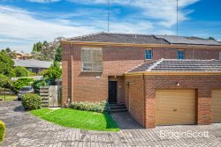 Unit 5/9 Long Valley Way, Doncaster East VIC 3109, Australia