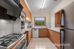 Unit 5/9 Long Valley Way, Doncaster East VIC 3109, Australia