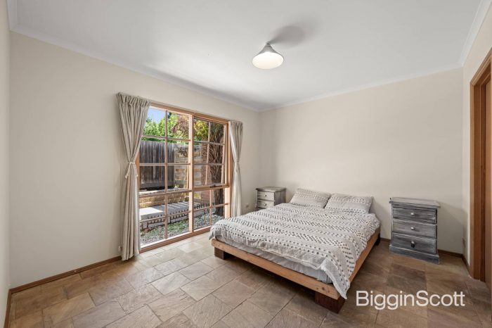 Unit 5/9 Long Valley Way, Doncaster East VIC 3109, Australia