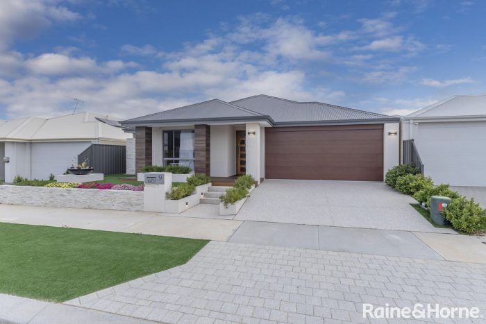 9 Lizard St, Banksia Grove WA 6031, Australia