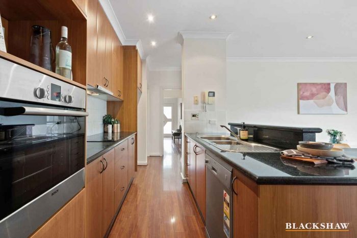 7 Lycos St, Bruce ACT 2617, Australia