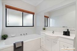 7 Lycos St, Bruce ACT 2617, Australia