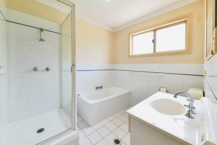 Unit 2/23 Marine Parade, Laguna Quays QLD 4800, Australia