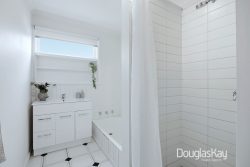 72 McLaughlin St, Ardeer VIC 3022, Australia